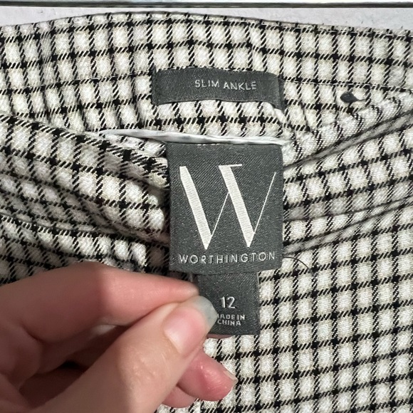 Worthington Checkered Skim Ankle Trousers - Picture 4 of 6